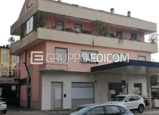 Magazzini e locali di deposito in Corso Risorgimento n.18A-18B-18C-18D - 1