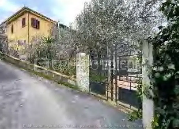 Abitazione in villini in Frazione San Martino delle Scale, 2 - 1
