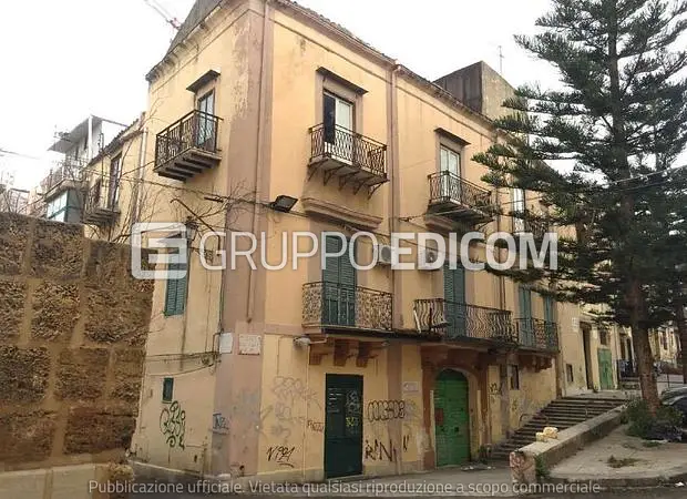Abitazione di tipo popolare in Via Gian Luca Barbieri n. 3 - 1