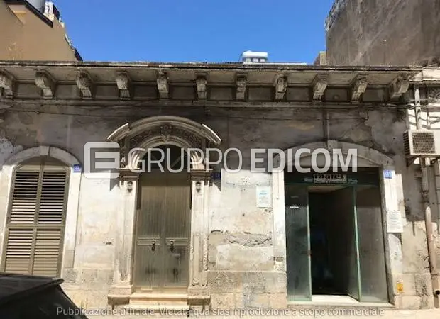 Abitazione di tipo economico in Via Abramo Lincoln, 33 - 1