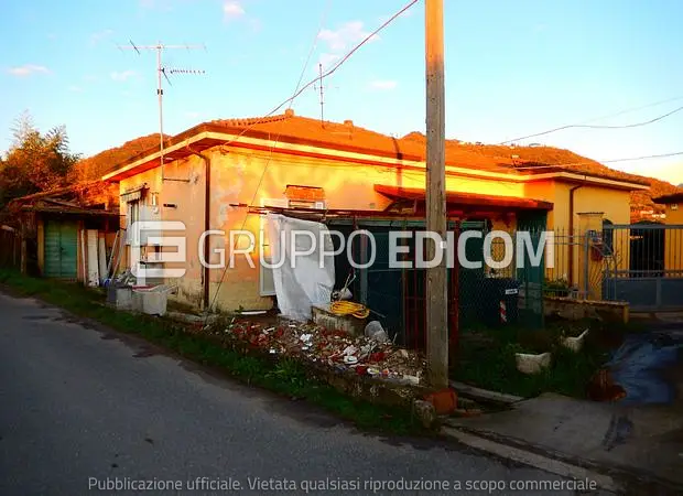 Abitazione di tipo popolare in Via Pometo, 26 - 1