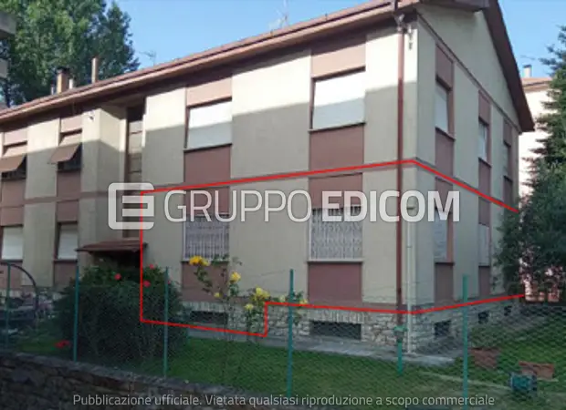 Abitazione di tipo economico in Via Giacinto Menotti Serrati, 15 - 1