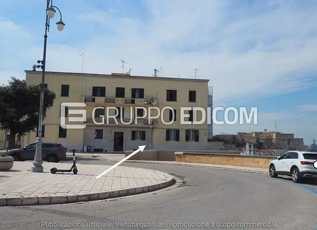 Abitazione di tipo civile in Piazza Santa Teresa, 3 - 1