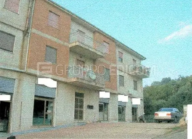 Magazzini e locali di deposito in Via Riforma Conicelle, 7 - 1
