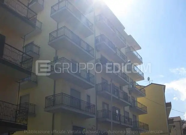 Abitazione di tipo economico in Via Vittorio Emanuele II, 250 - 1