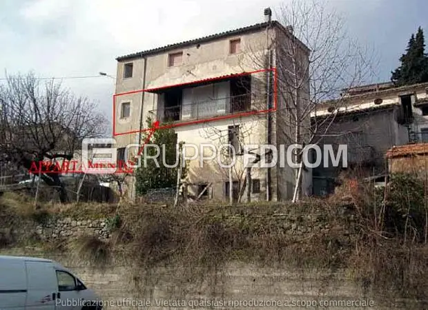 Abitazione di tipo ultrapopolare in Via Vittorio Emanuele III - 1
