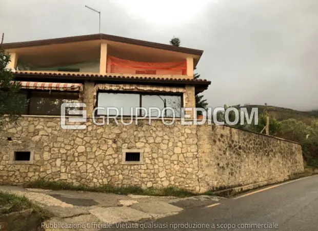 Abitazione di tipo civile in Strada  Provinciale Falconara snc - 1