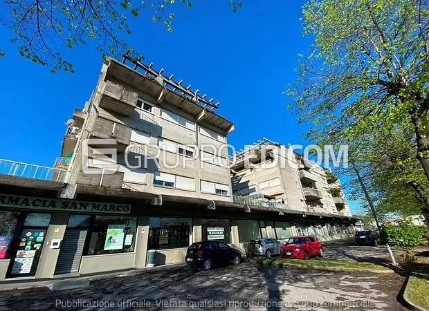 Fabbricato in Via Andrea Mantegna 1 - 1