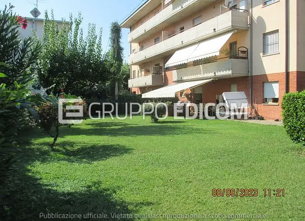 Abitazione di tipo civile in Via Fratelli Rota, 13, 24129 Bergamo BG, Italia - 1