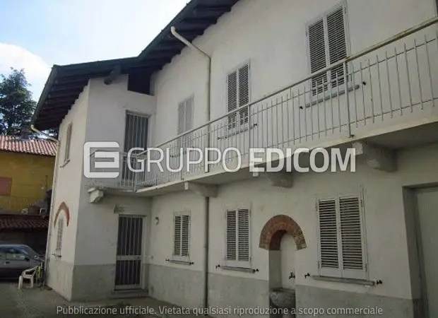 Abitazione di tipo popolare in Frazione Crenna - Via Giovanni Locarno, 15- Via Balilla n. 2 - 1