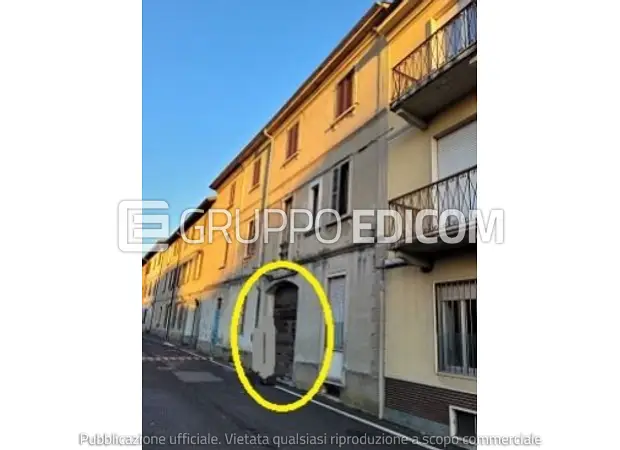 Abitazione di tipo popolare in via Zini 19 - 1