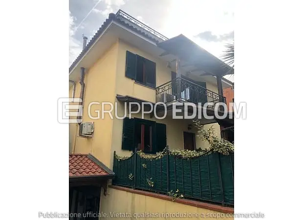 Villa in Via Vicinale Recapito, 57, 80014 Giugliano in Campania NA, Italia - 1